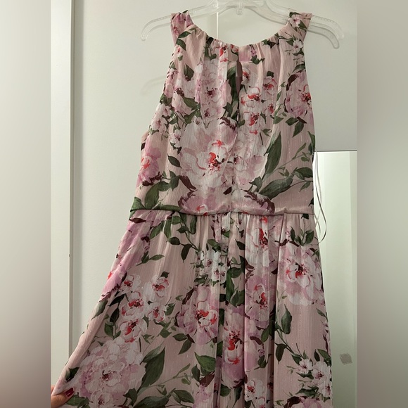 Floral dress 🌸 - Picture 4 of 12